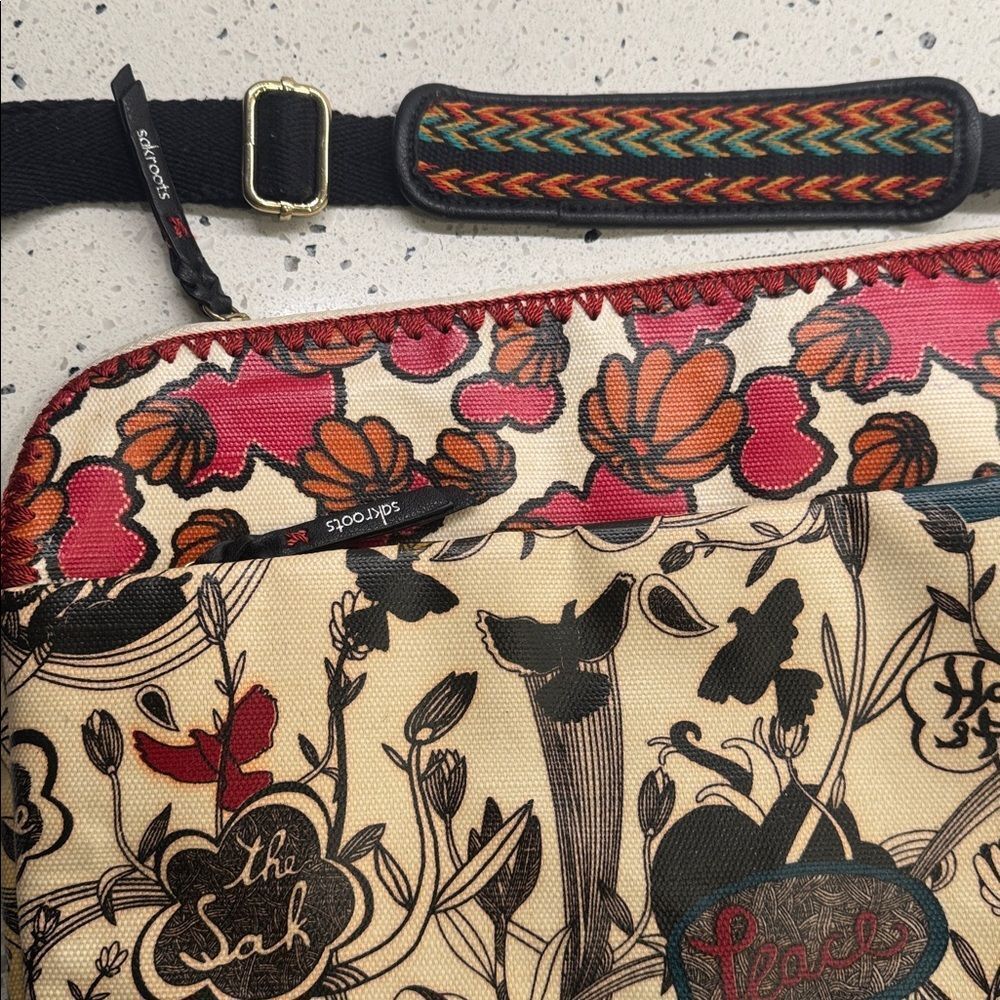 Sakroots Boho Chic Botanical Floral Laptop Case Crossbody Coated Canvas Bag EUC - Picture 11 of 12